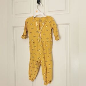 2/$15 Carter's bee romper size 12 m